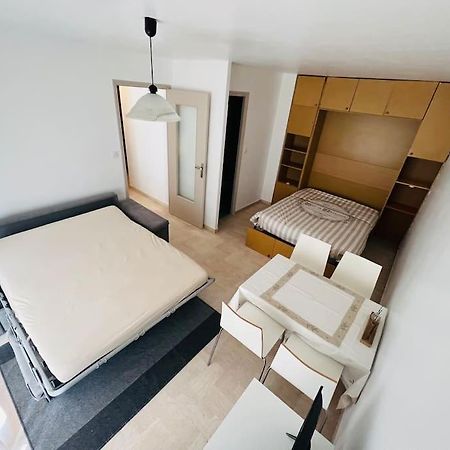 ז'ואן-לה-פינס Studio 4 Couchages A 200 M De La Plage Avec Garage, Linge De Maison Et Serviettes Pour 30 Euros En Option מראה חיצוני תמונה
