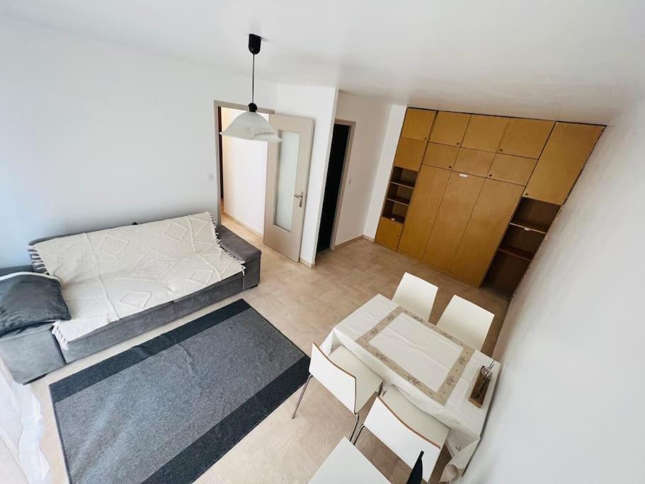 ז'ואן-לה-פינס Studio 4 Couchages A 200 M De La Plage Avec Garage, Linge De Maison Et Serviettes Pour 30 Euros En Option מראה חיצוני תמונה